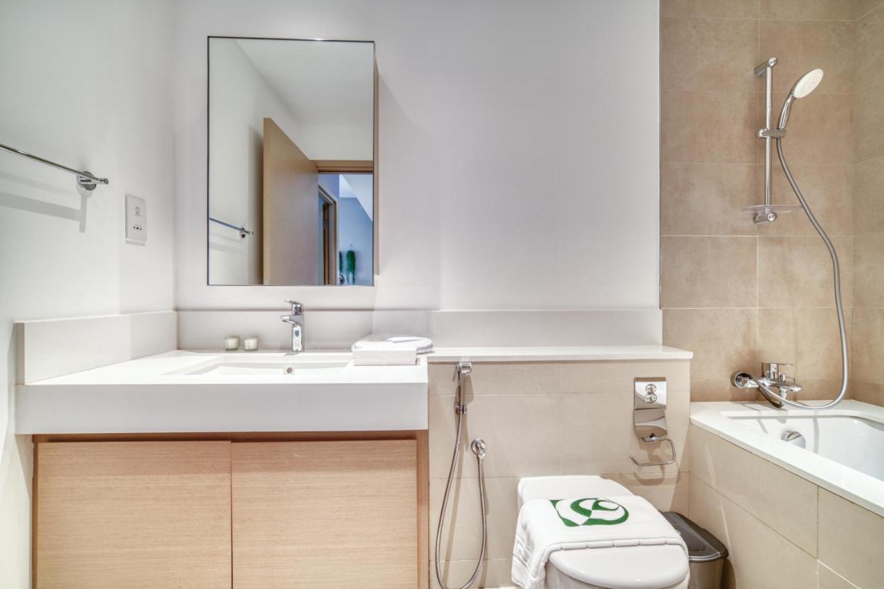 1 Bedroom In Creek Horizon Tower At Creek Harbour By Pk Holidays *