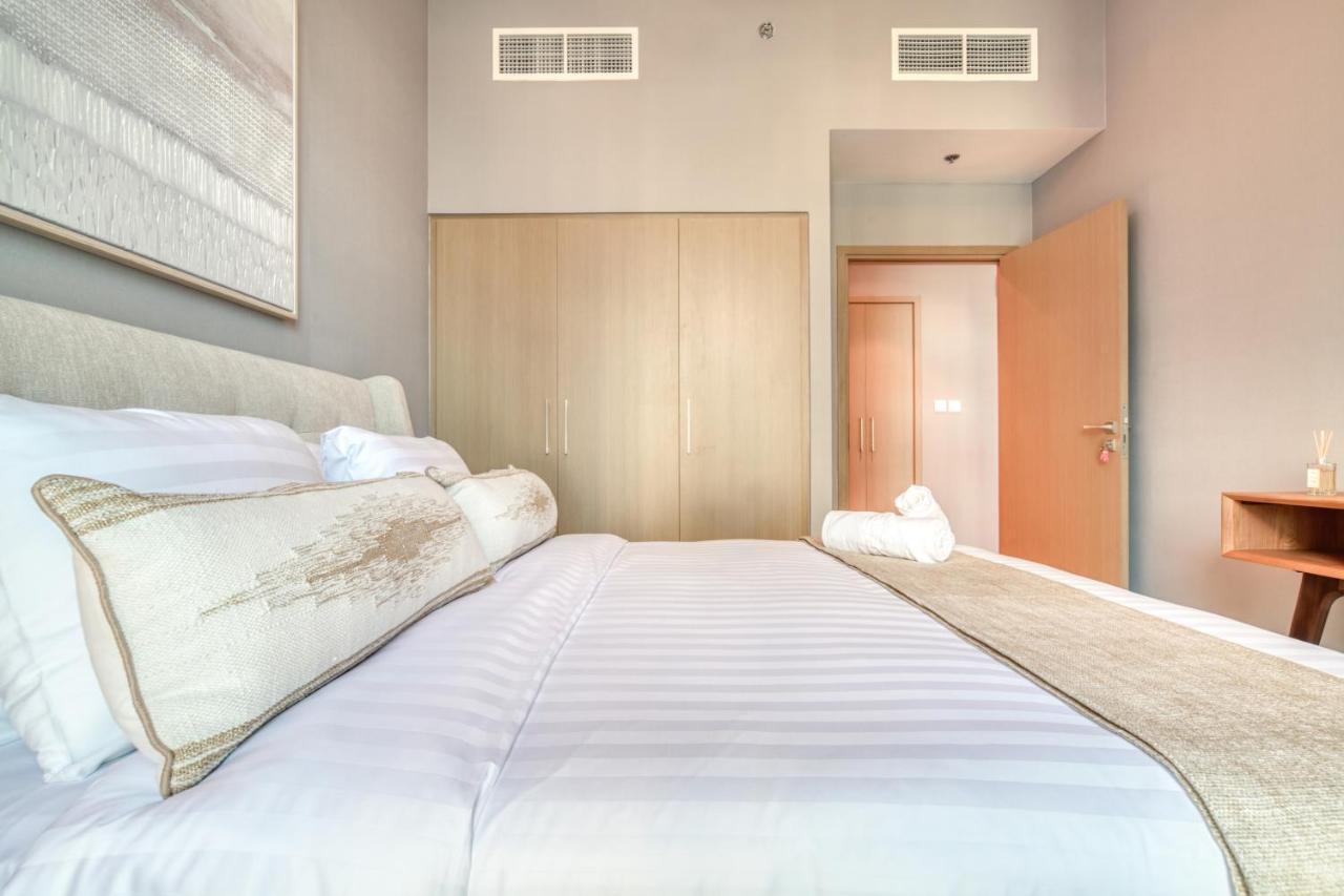 Apartment 1 Bedroom In Creek Horizon Tower At Creek Harbour By Pk Holidays Dubai